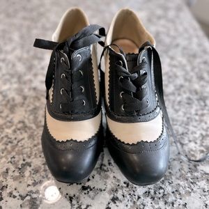 Vintage inspired heels